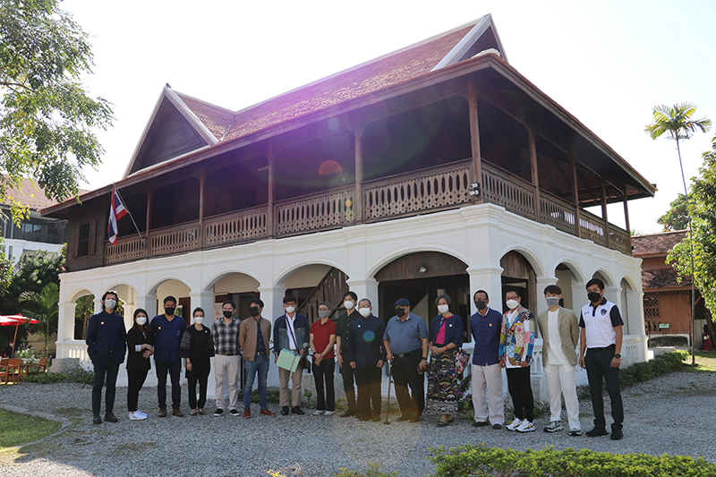 คณะกรรมาธิการการวิทยาศาสตร์ เทคโนโลยี วิจัยและนวัตกรรม สภาผู้แทนราษฎร เข้าเยี่ยมชมศูนย์สถาปัตยกรรมล้านนา คุ้มเจ้าบุรีรัตน์ (มหาอินทร์)