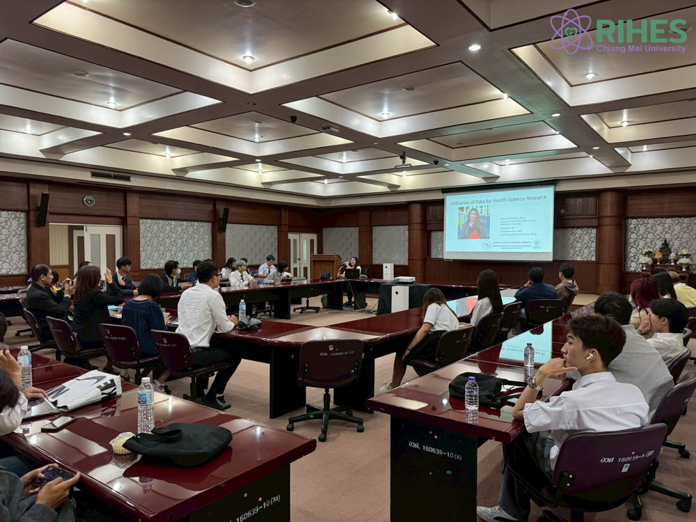 นักศึกษาสถิติเยี่ยมชมสถาบันวิจัยวิทยาศาสตร์สุขภาพ เรียนรู้การประยุกต์ใช้ความรู้ในงานวิจัยด้านสุขภาพจริง