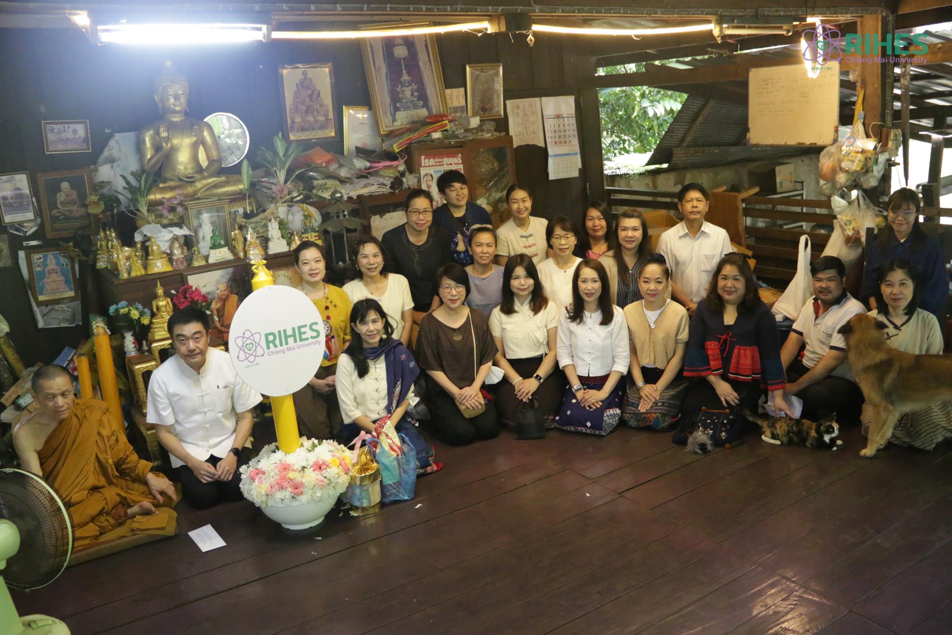สถาบันวิจัยวิทยาศาสตร์สุขภาพ มช. ร่วมสืบสานประเพณีถวายเทียนพรรษา ประจำปี 2569 สืบทอดพระพุทธศาสนา พร้อมปลูกฝังคุณธรรมแก่บุคลากร