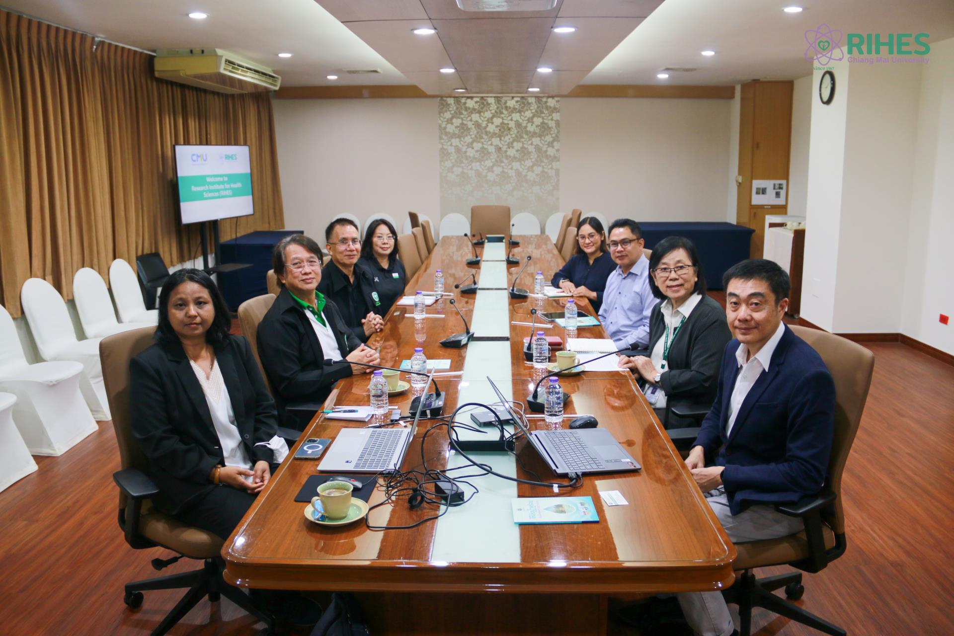 สถาบันวิจัยวิทยาศาสตร์สุขภาพ มช. ร่วมหารือความร่วมมือด้านงานวิจัยและการพัฒนาเครื่องมือเก็บข้อมูลในพื้นที่วิจัย